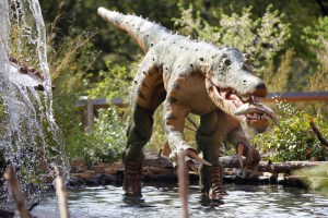 The view of Baryonyx animatronic dinosaur during a media sneak-peek event to see dinosaur exhibits before it opens to the public at the Dallas Zoo in Dallas, TX on March 31, 2015. (Kye R. Lee/The Dallas Morning News) 04042015xNEWS 04042015xALDIA
